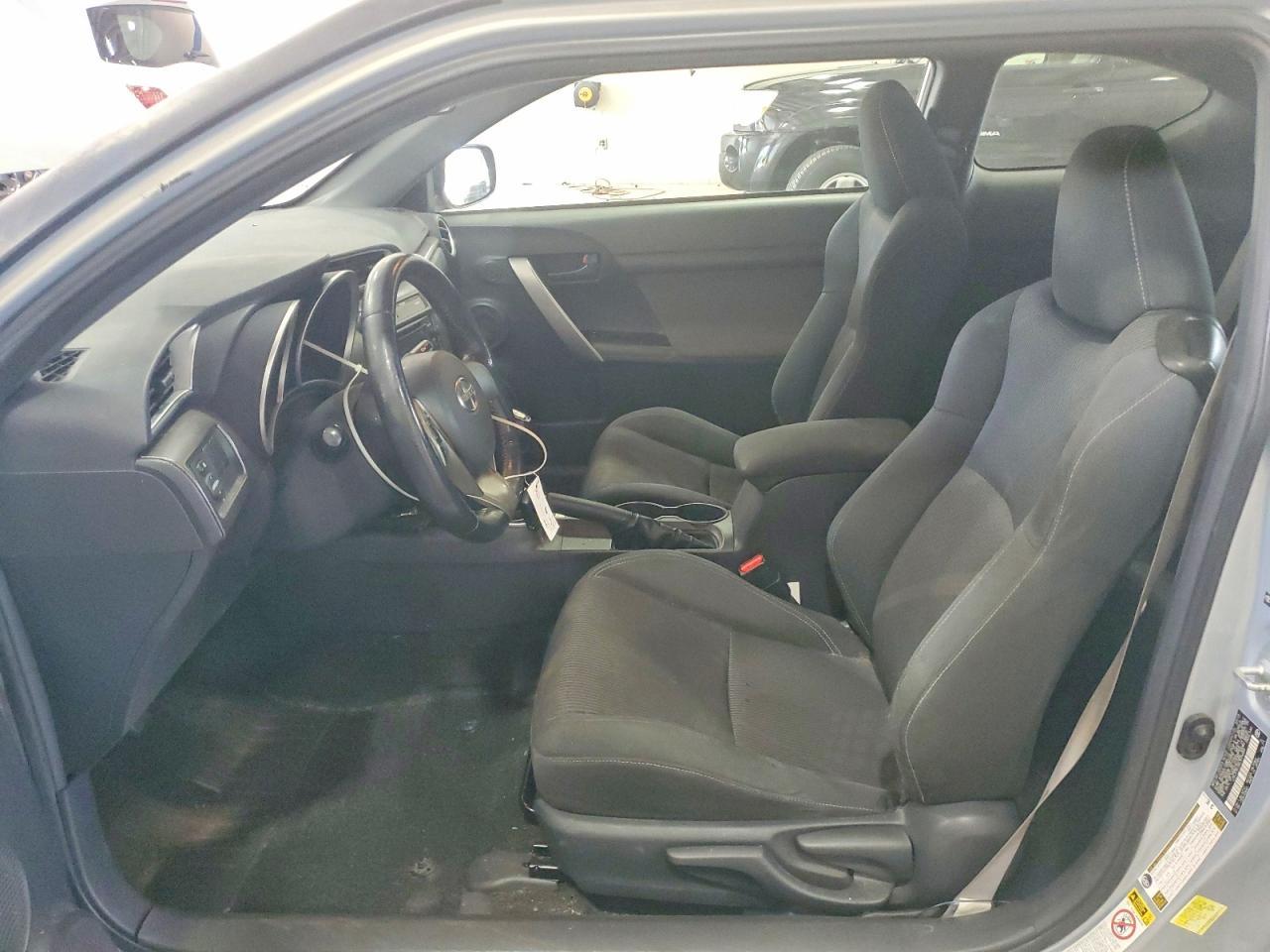 2014 Toyota Scion Tc - zdjęcie 7