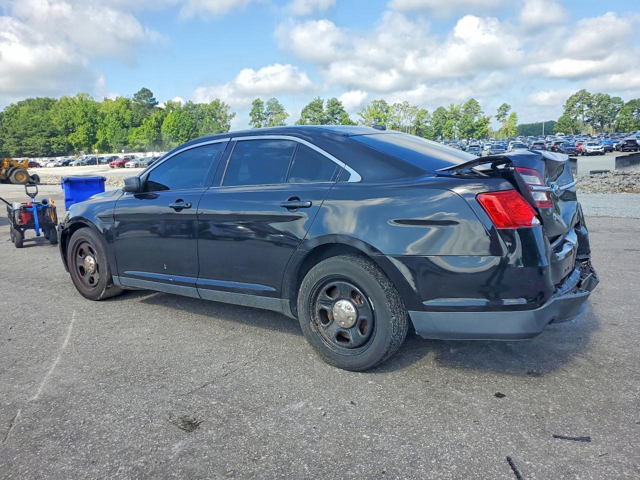 2015 Ford Taurus Police - zdjęcie 2