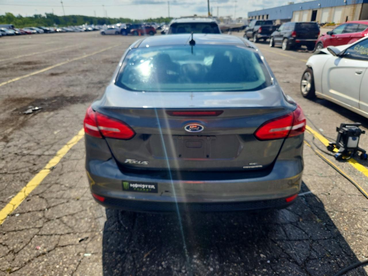 2016 Ford Focus Se - zdjęcie 6
