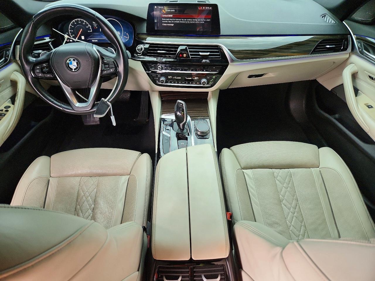 2019 BMW 530 I - zdjęcie 8