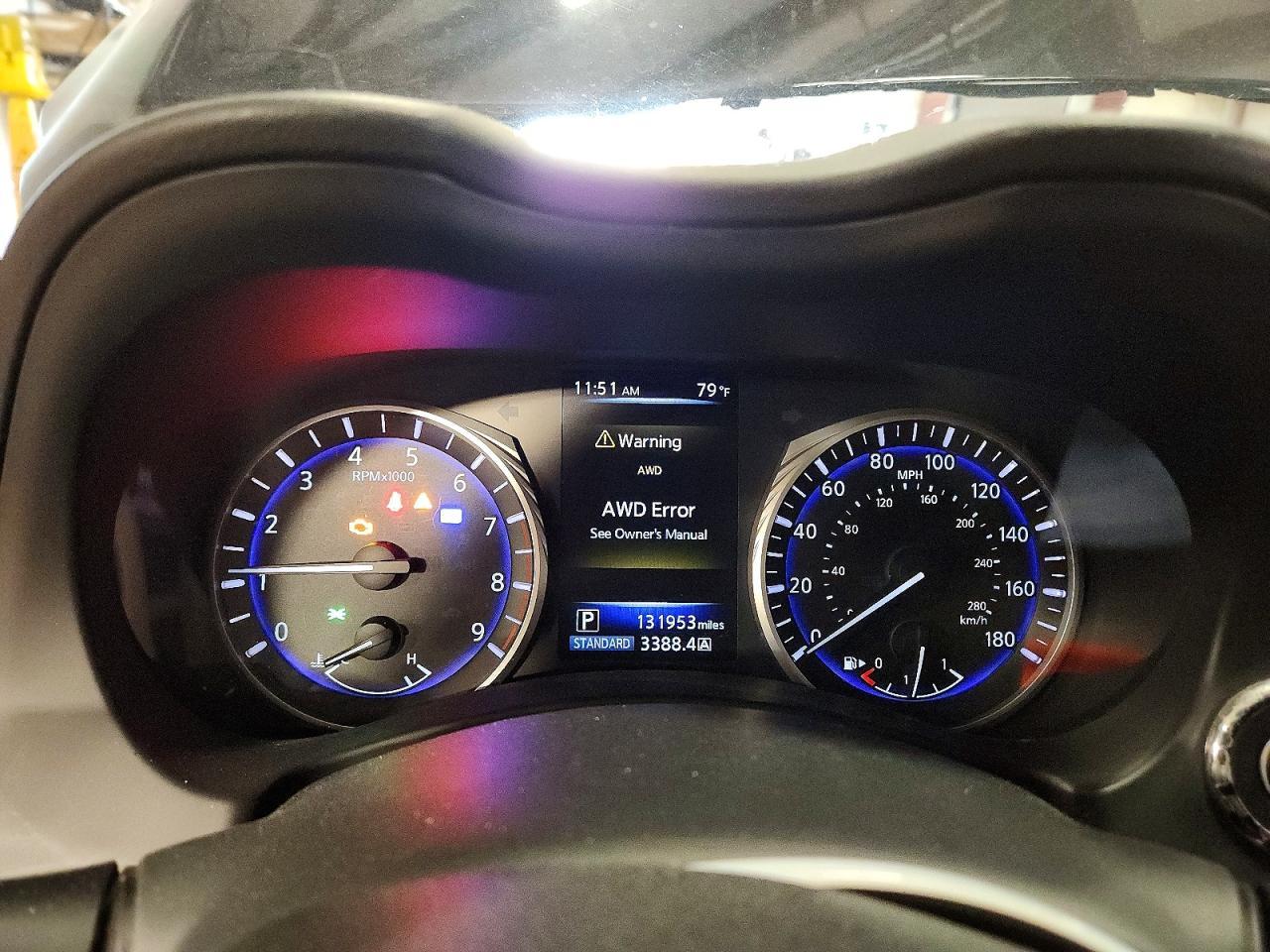 2018 Infiniti Q60 3.0T Luxe - zdjęcie 9