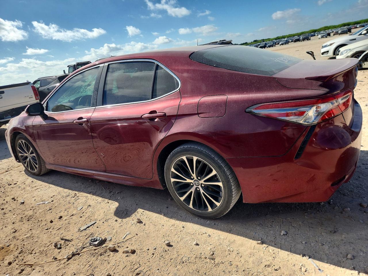 2018 Toyota Camry Se - zdjęcie 2