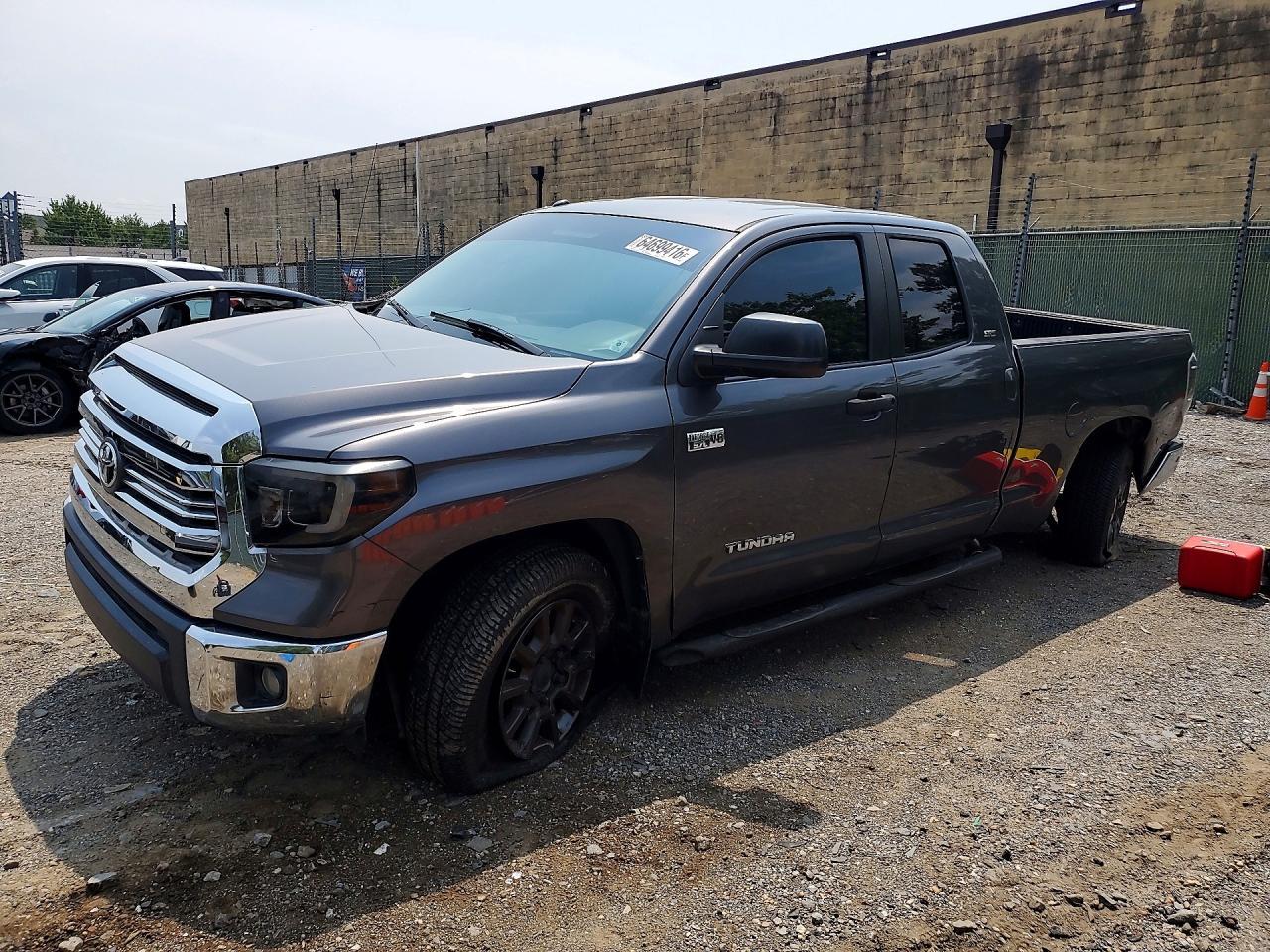 2015 Toyota Tundra Sr5 - zdjęcie główne