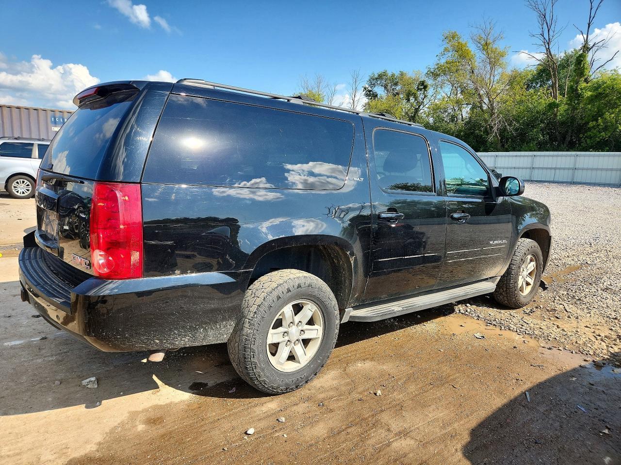 2013 GMC Yukon Xl K1500 Slt - zdjęcie 3