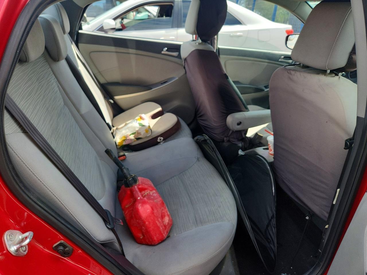 2015 Hyundai Accent Gls - zdjęcie 10