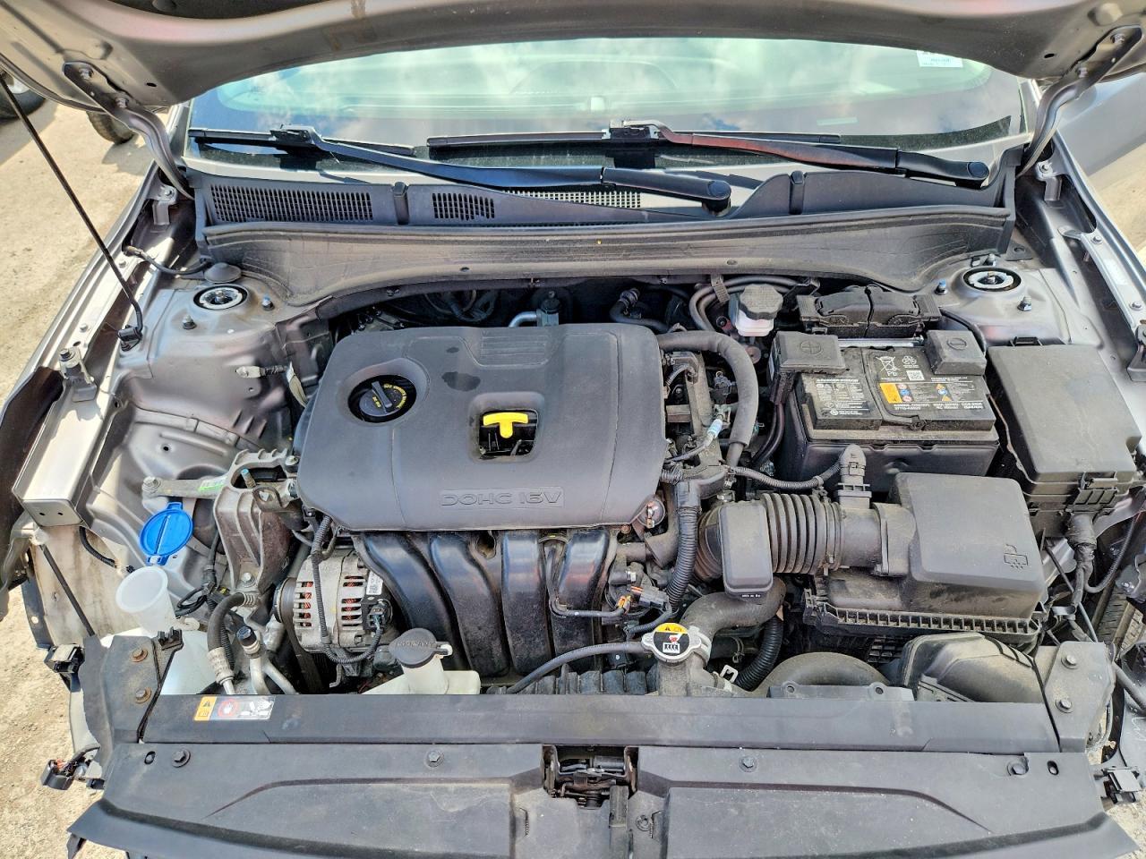 2023 Kia Forte Lxs - zdjęcie 11