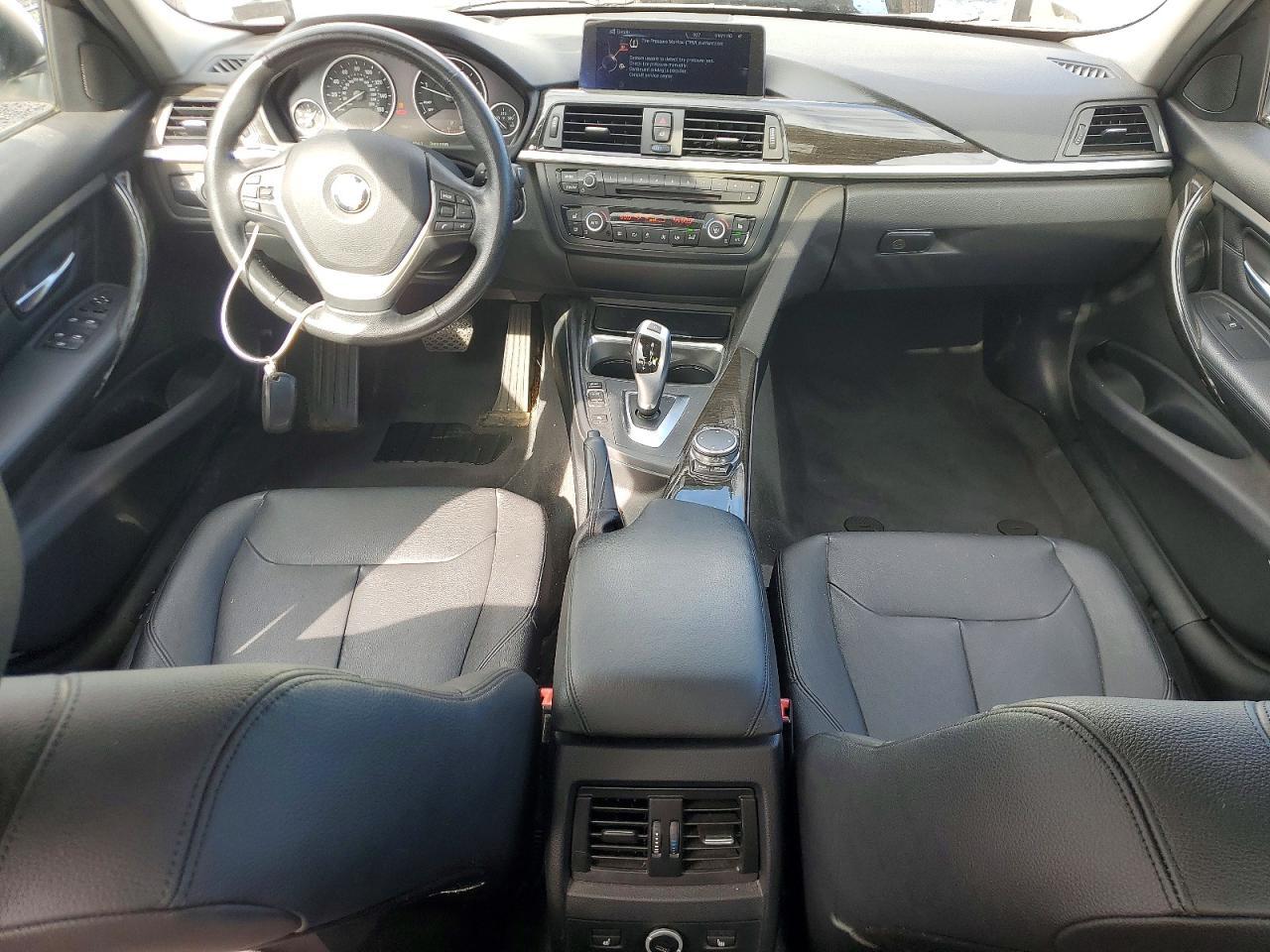 2015 BMW 328 D xDrive - zdjęcie 8