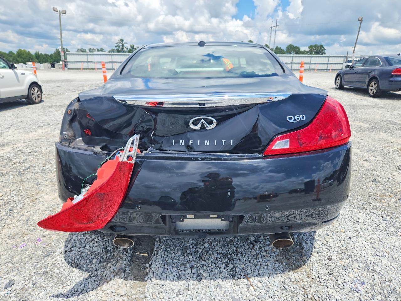 2014 Infiniti Q60 Coupe Journey - zdjęcie 6