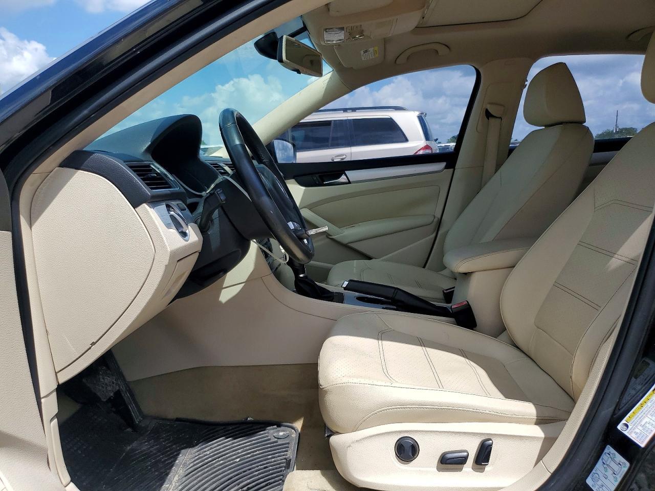 2013 Volkswagen Passat Se - zdjęcie 7