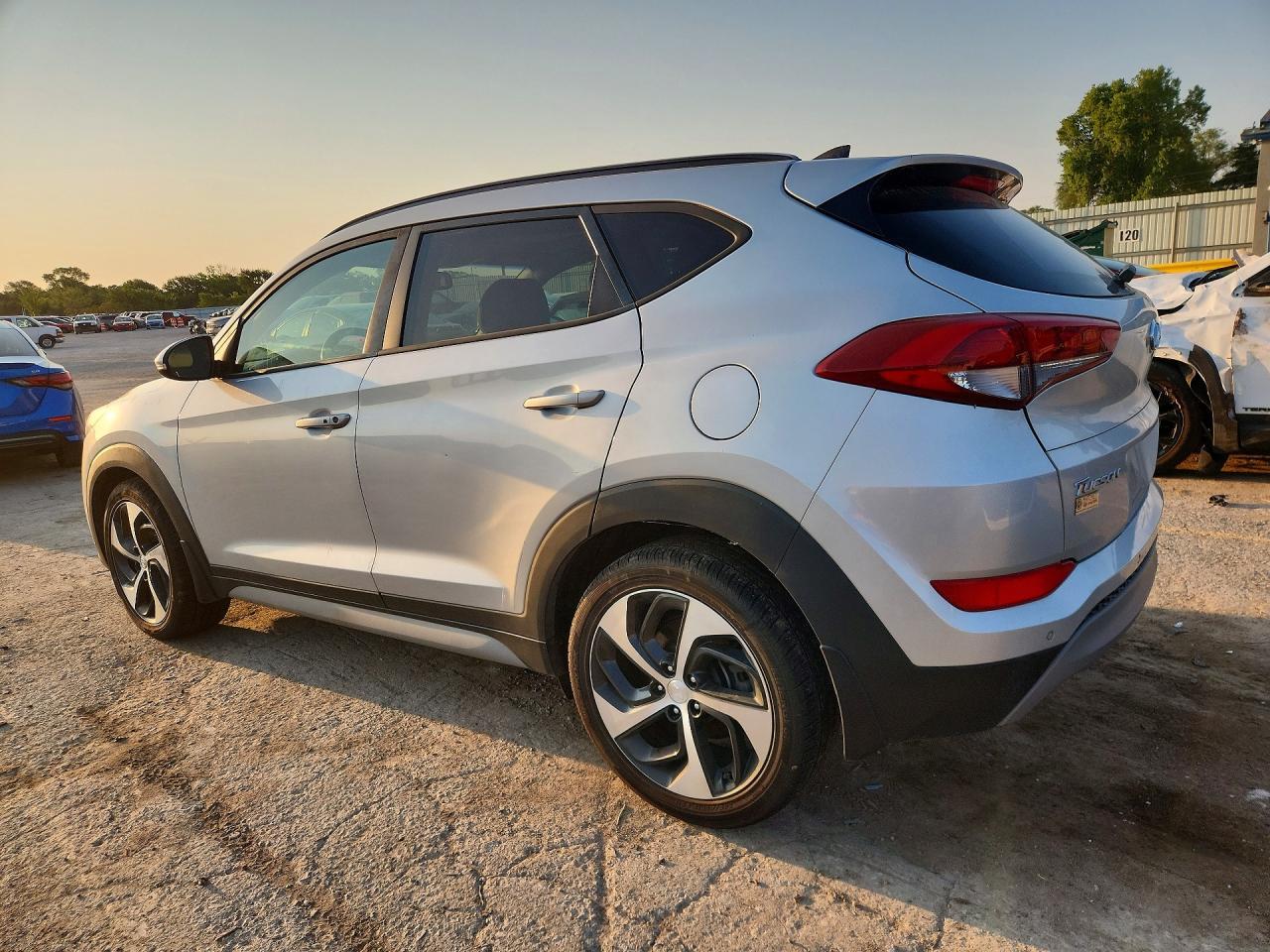 2018 Hyundai Tucson Value - zdjęcie 2