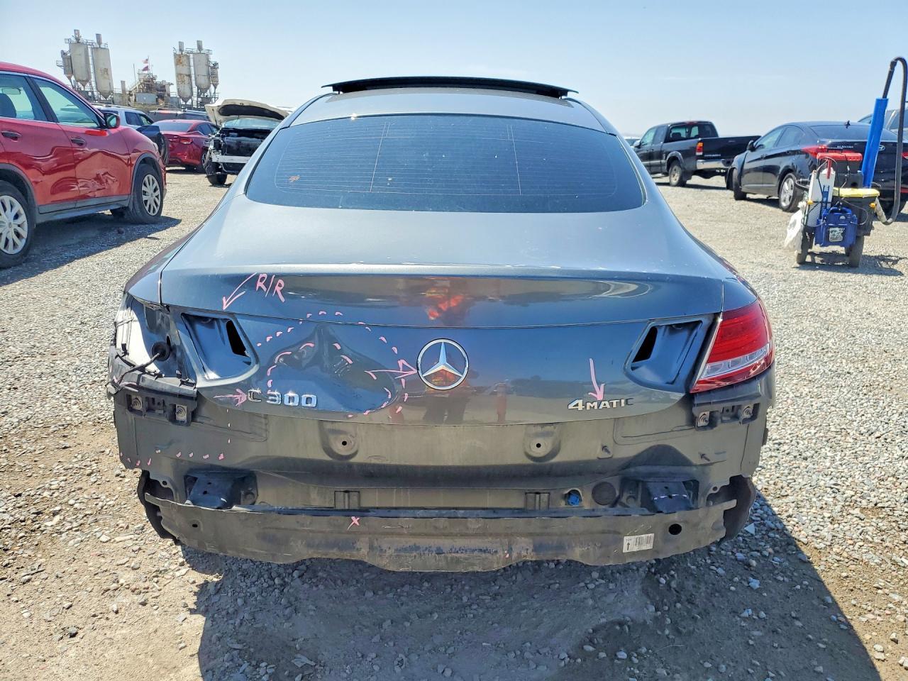 2017 Mercedes-Benz C 300 4Matic - zdjęcie 6