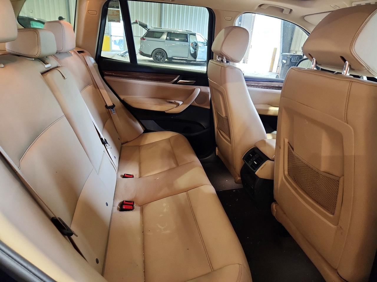 2016 BMW X3 xDrive28I - zdjęcie 10