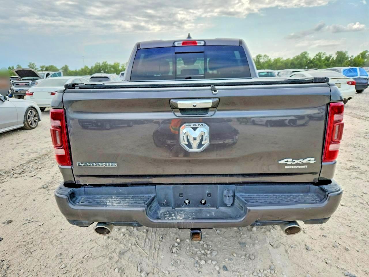 2021 Ram 1500 Laramie - zdjęcie 8