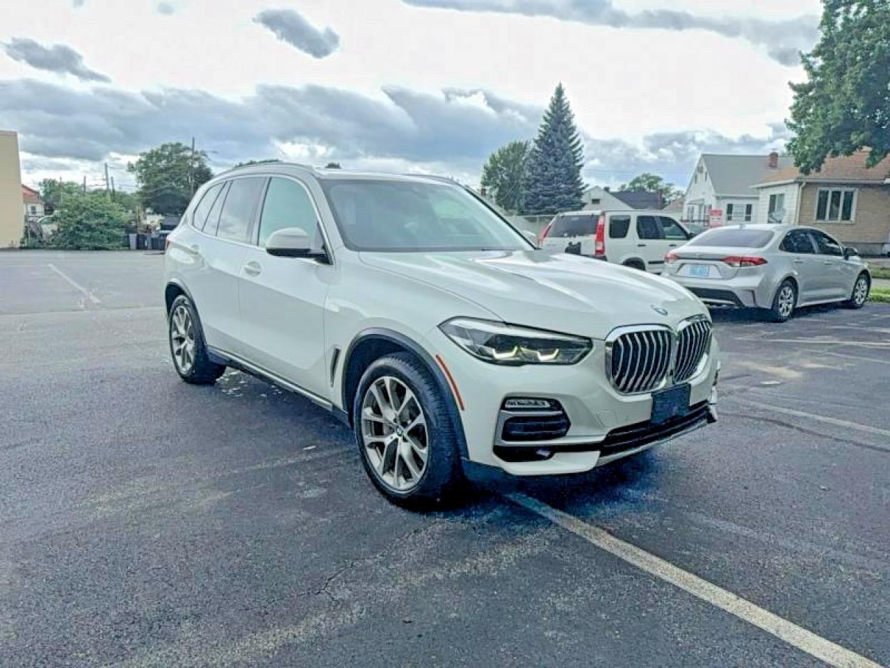 2019 BMW X5 xDrive40I - zdjęcie główne