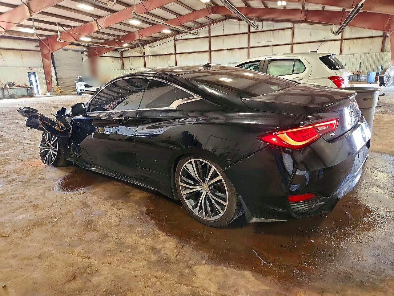 2018 Infiniti Q60 3.0T Luxe - zdjęcie 2