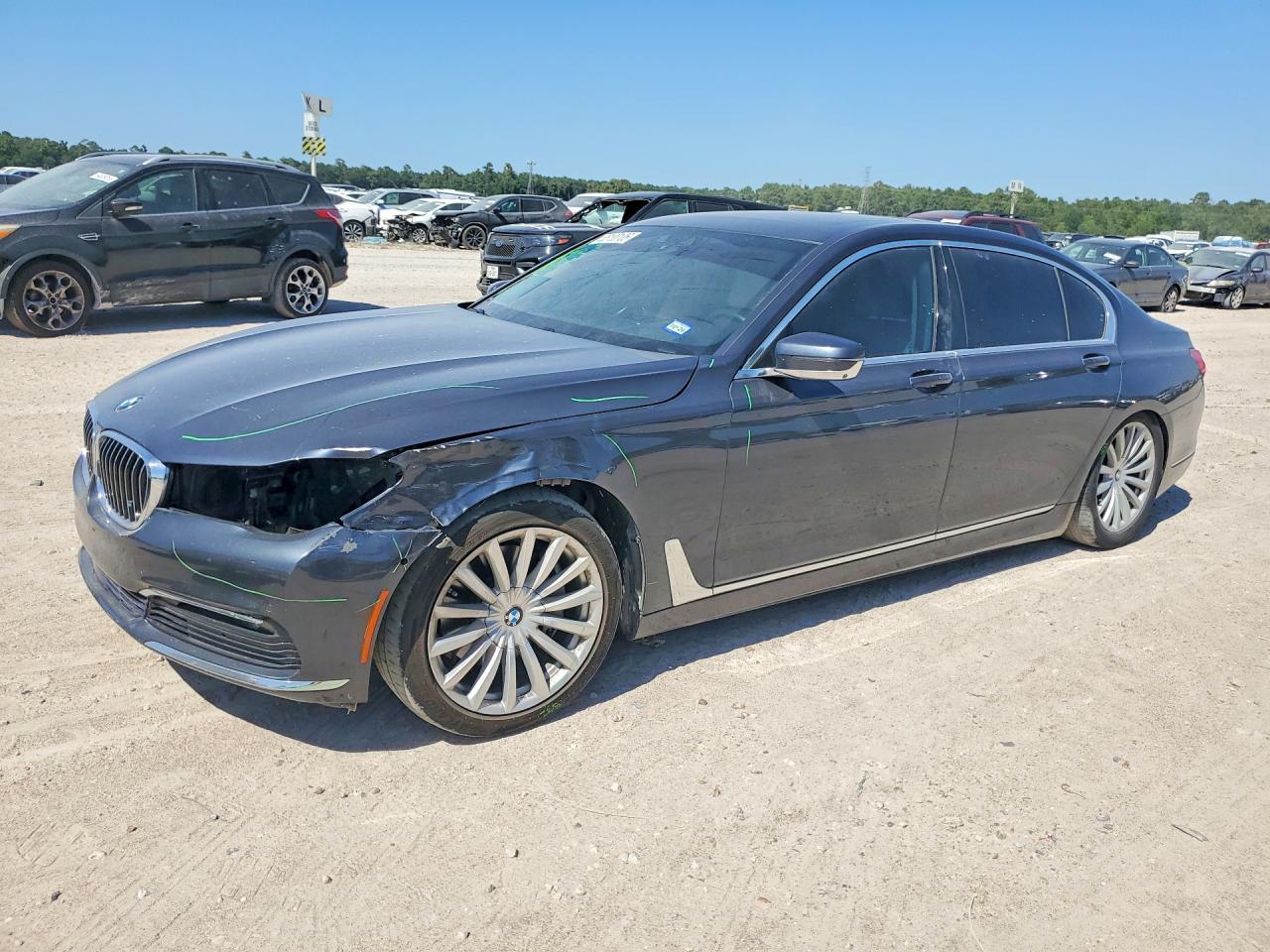 2016 BMW 740 I - zdjęcie główne