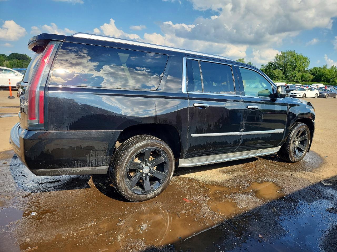 2016 Cadillac Escalade Esv Luxury - zdjęcie 3