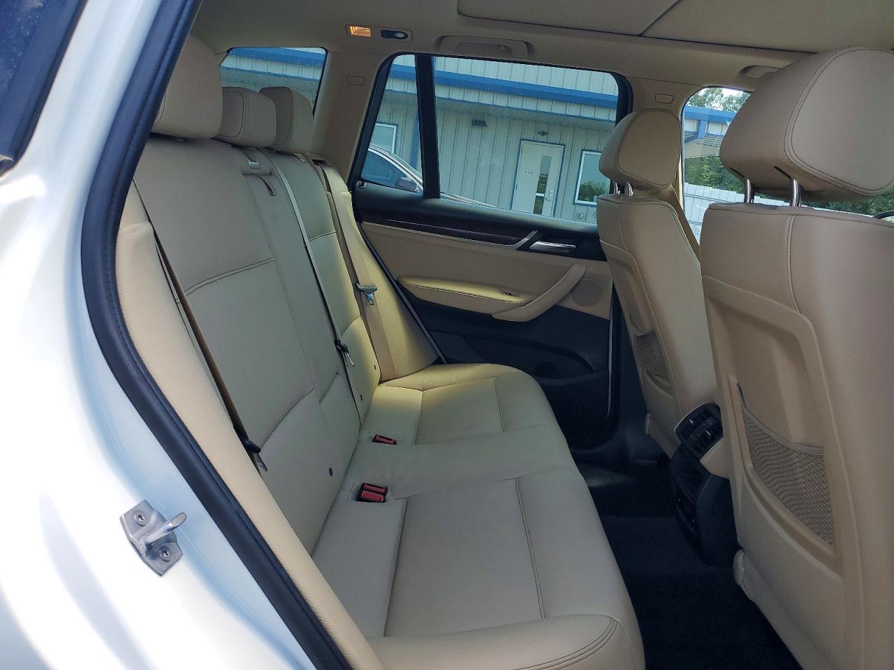 2016 BMW X3 xDrive28I - zdjęcie 11