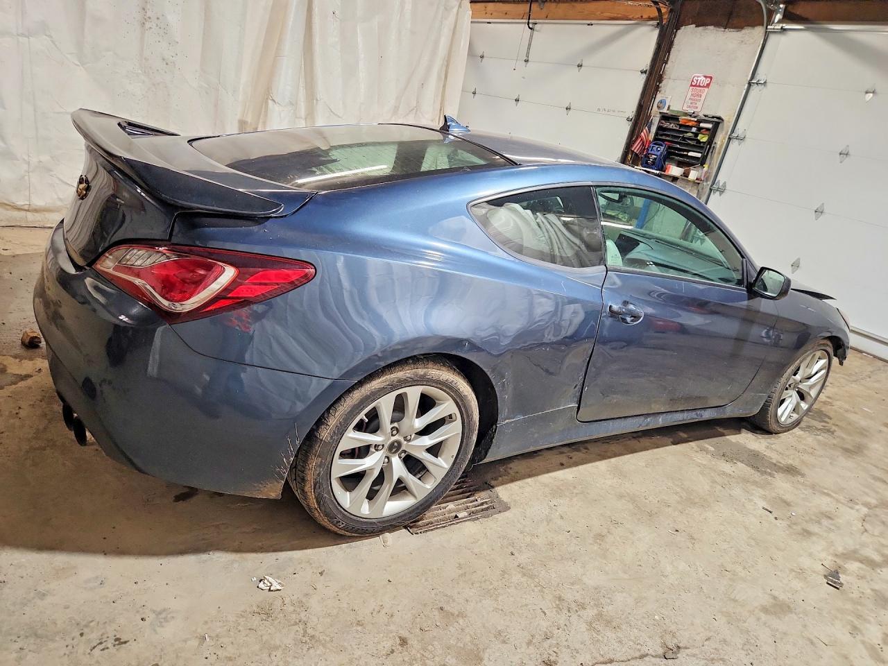 2013 Hyundai Genesis Coupe 2.0T Premium - zdjęcie 3