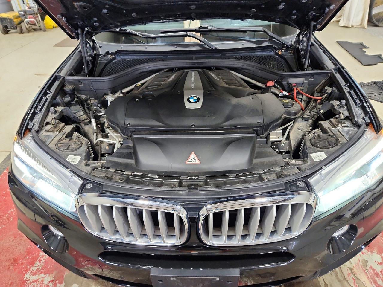2016 BMW X5 xDrive50I - zdjęcie 23