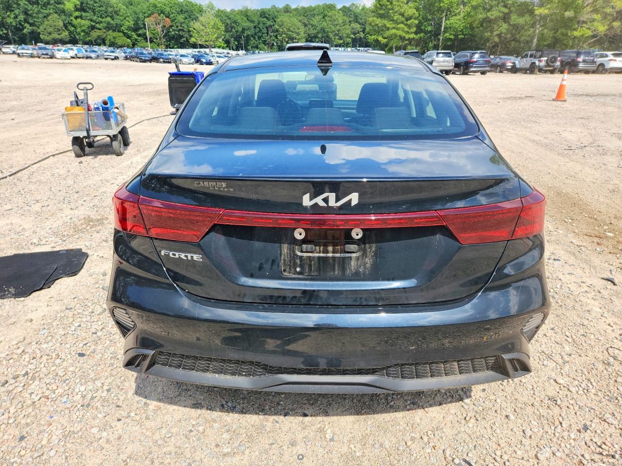 2023 Kia Forte Lxs - zdjęcie 6