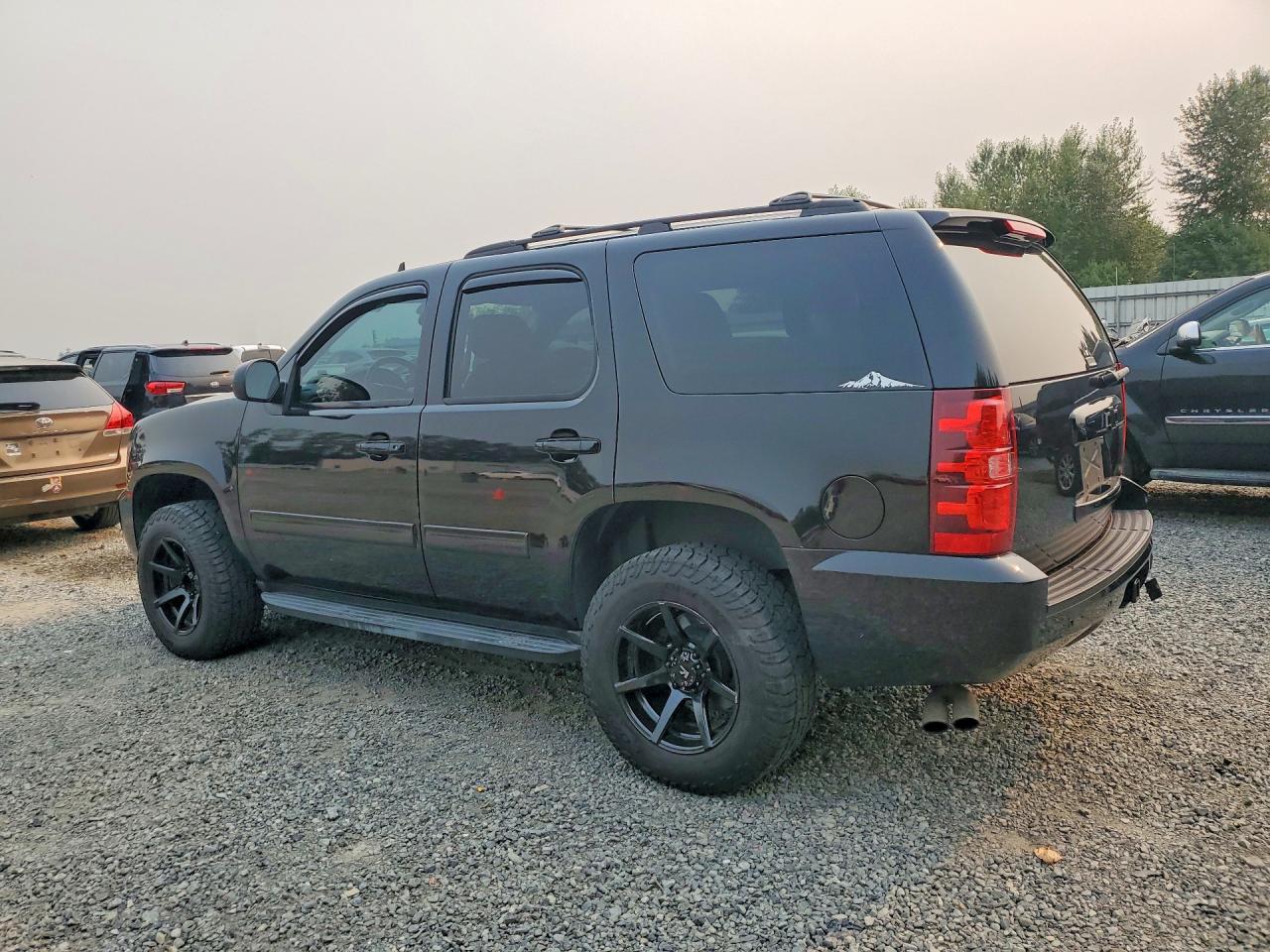 2013 Chevrolet Tahoe K1500 Lt - zdjęcie 2