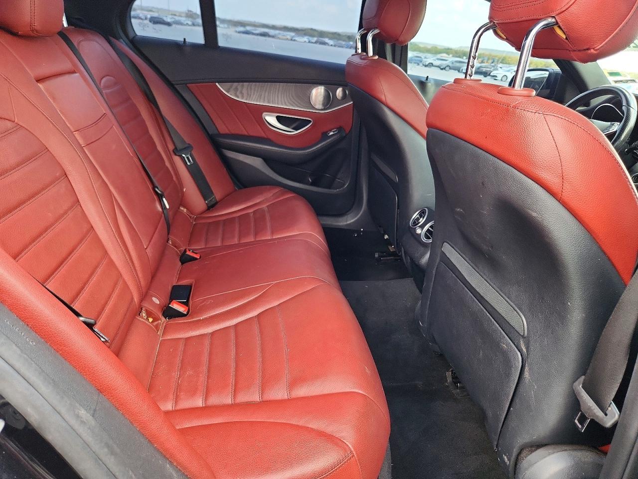 2017 Mercedes-Benz Klasa C - zdjęcie 10