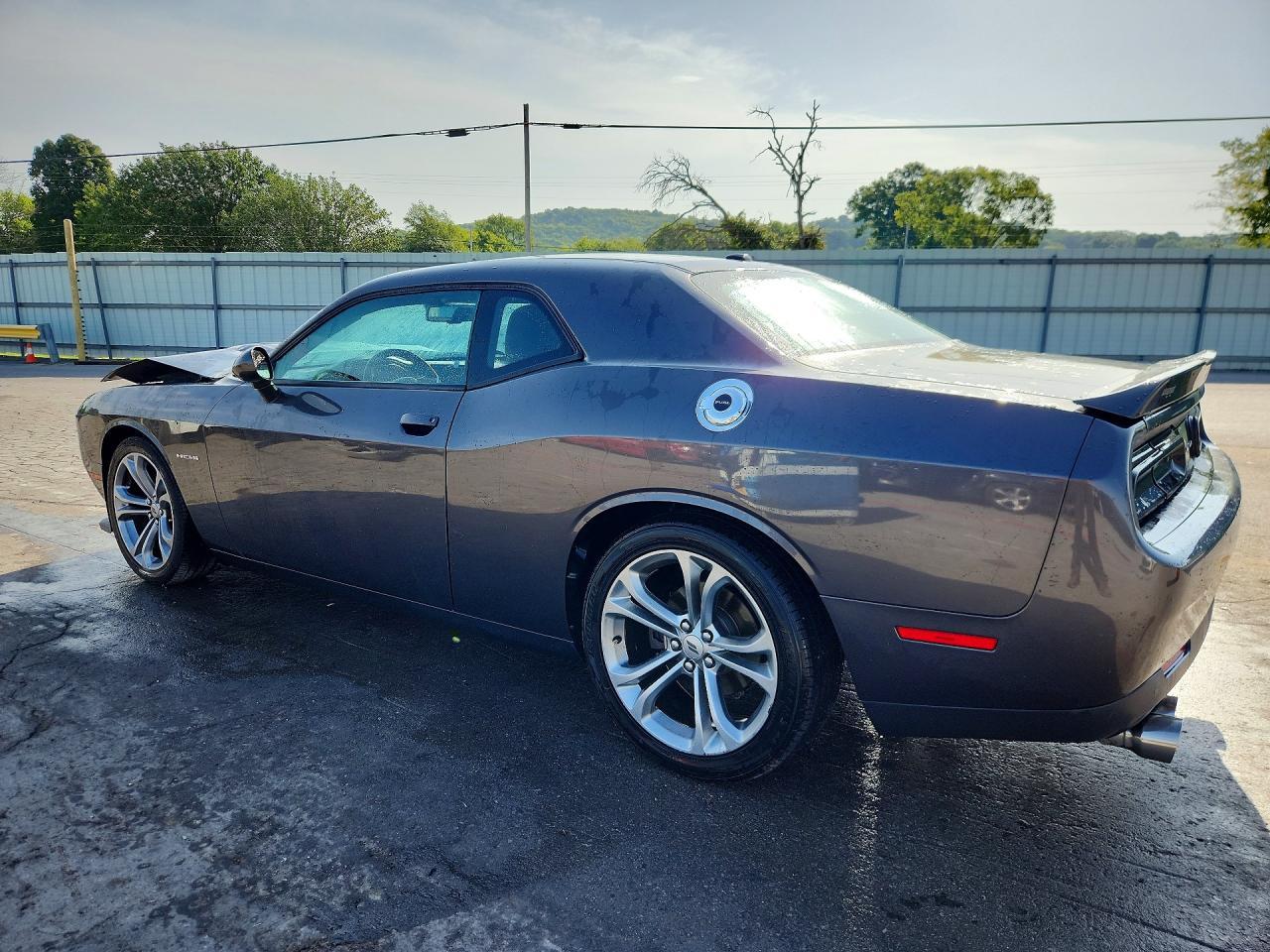 2021 Dodge Challenger R/T - zdjęcie 2