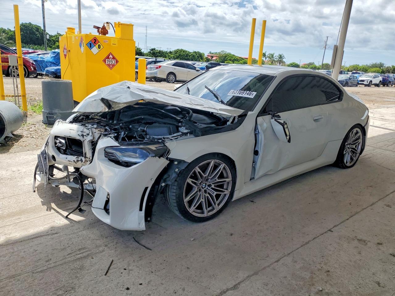 2025 BMW M2 - zdjęcie główne