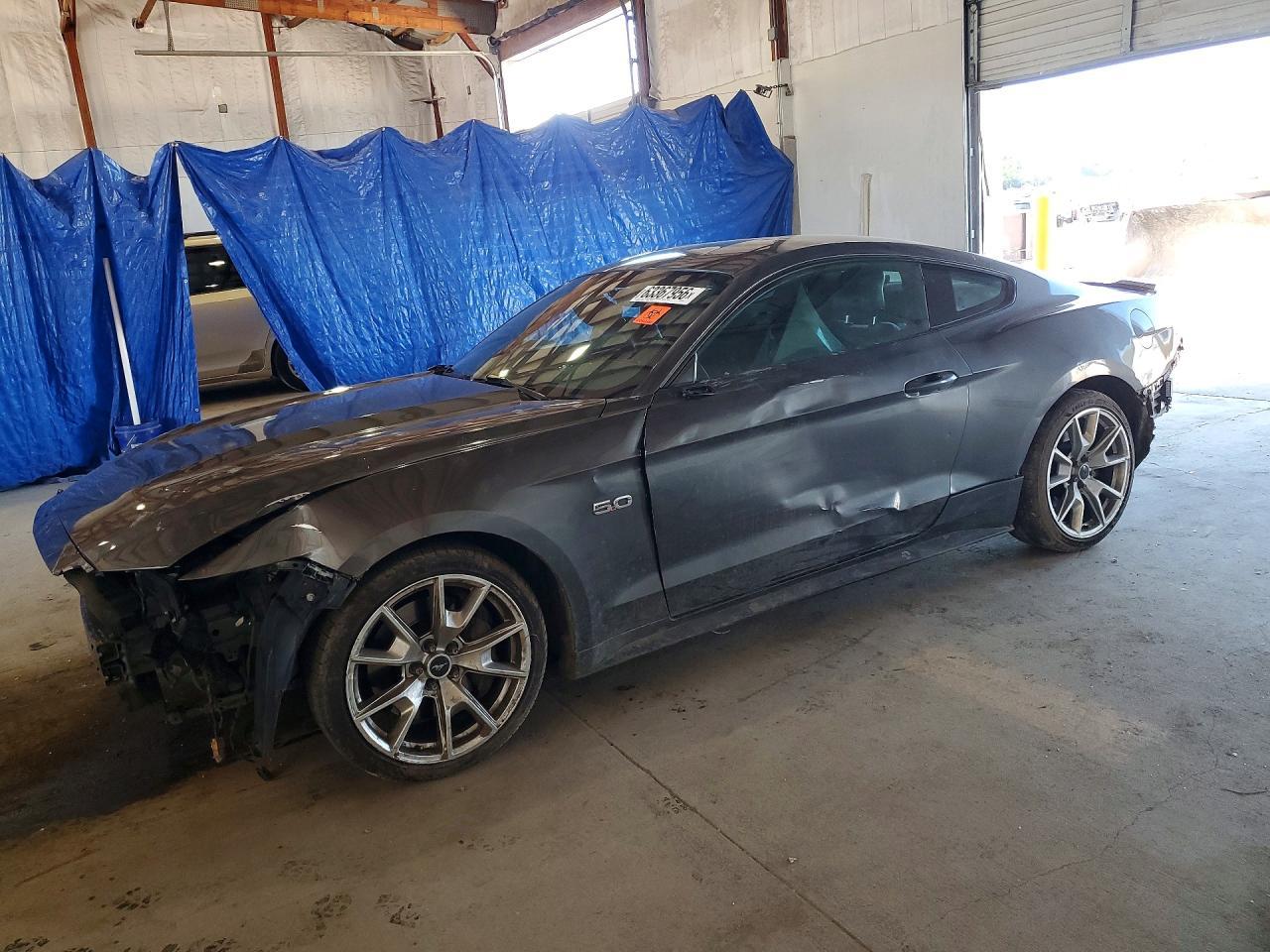 2015 Ford Mustang Gt - zdjęcie główne