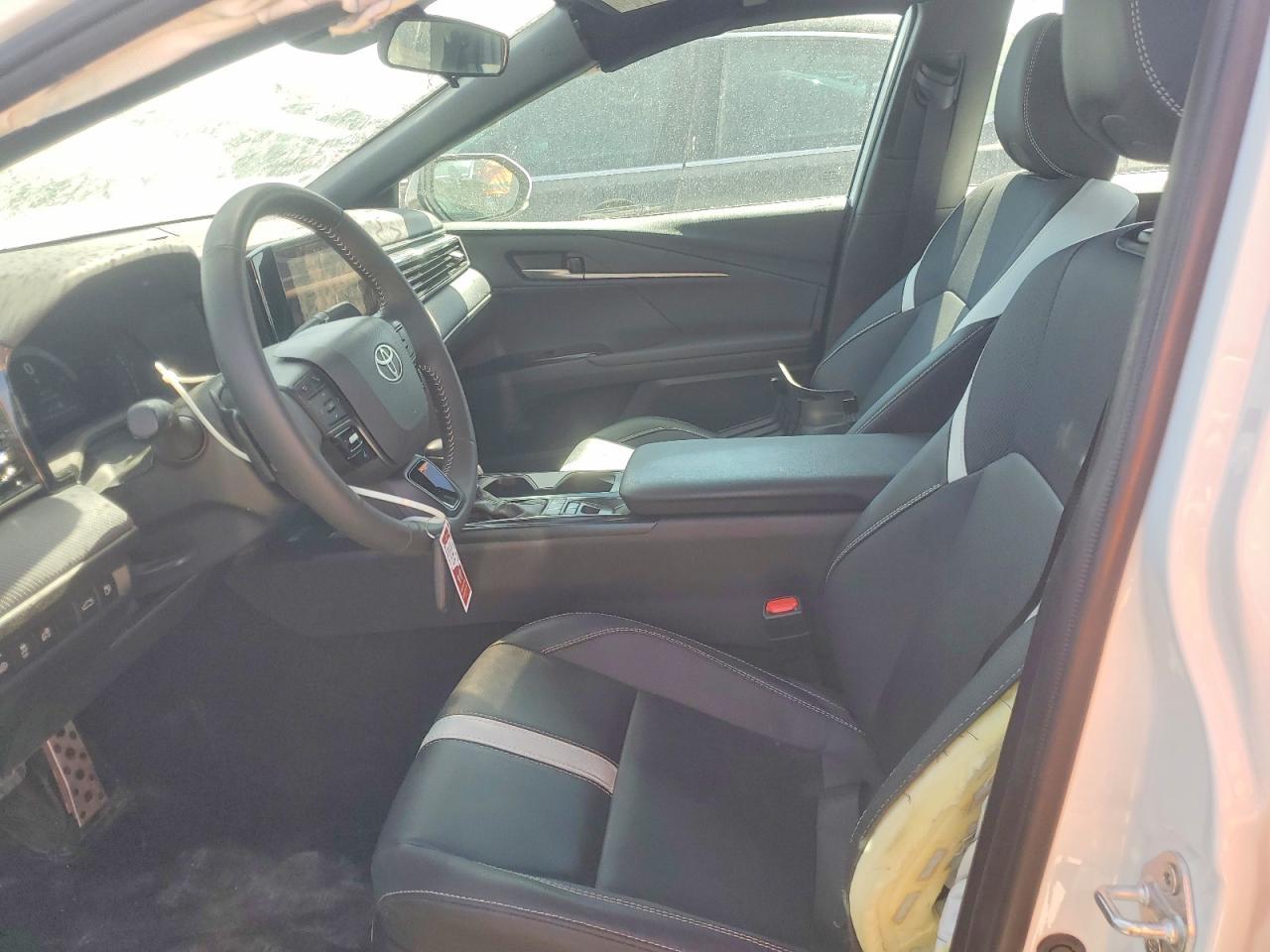2026 Toyota Camry Se - zdjęcie 7