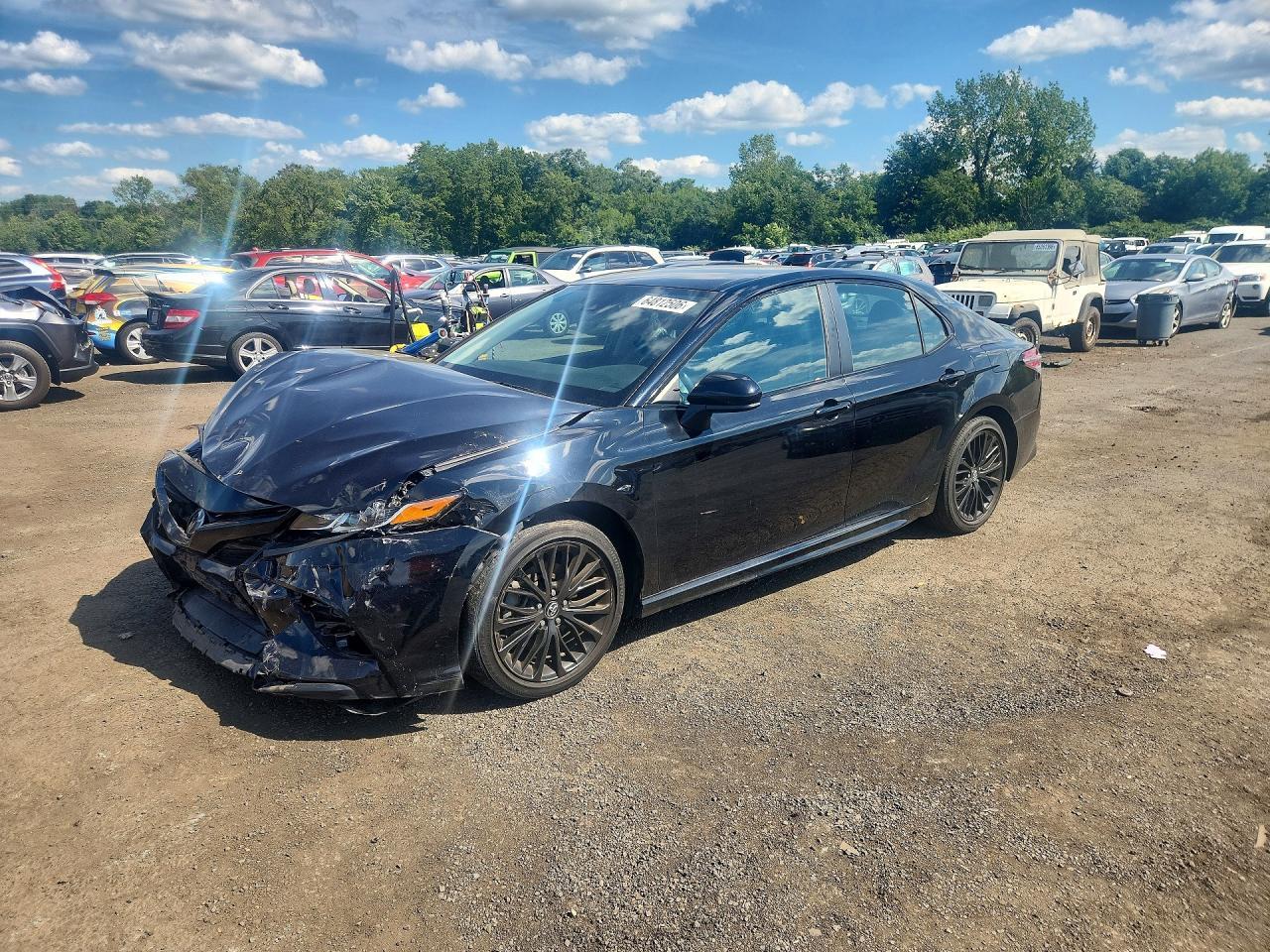 2020 Toyota Camry Se Nightshade - zdjęcie główne