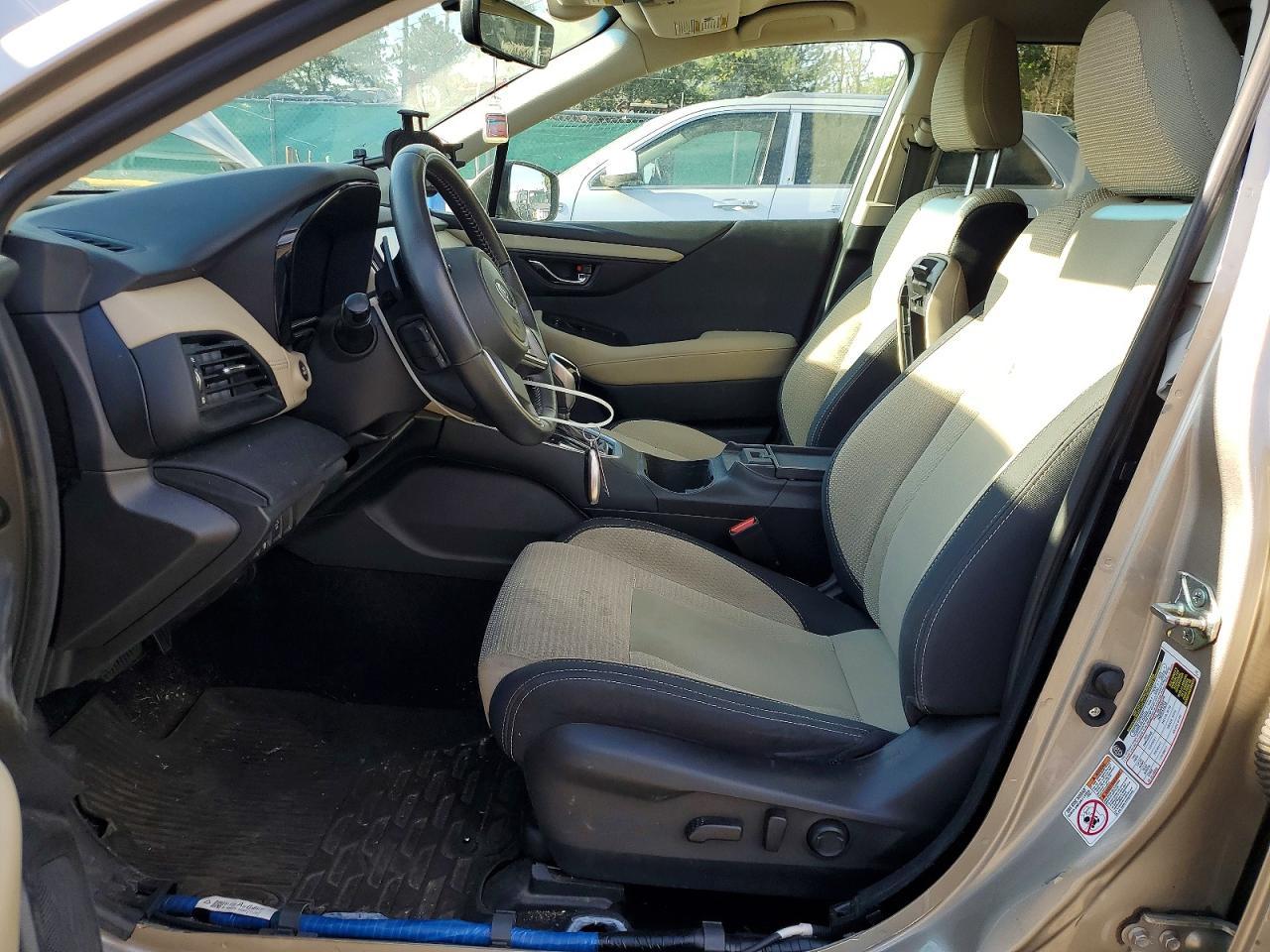 2020 Subaru Outback Premium - zdjęcie 7