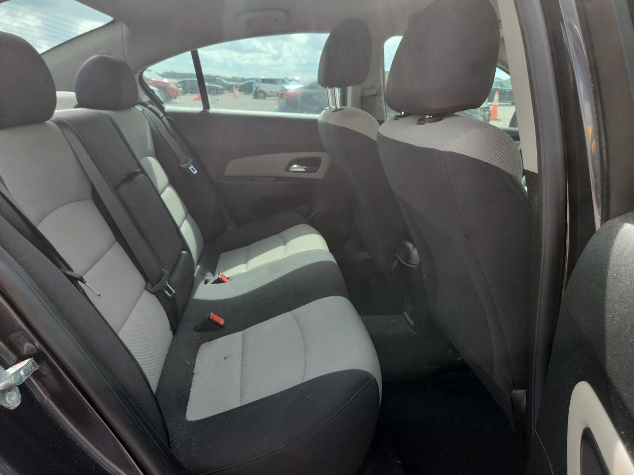 2014 Chevrolet Cruze Ls - zdjęcie 10