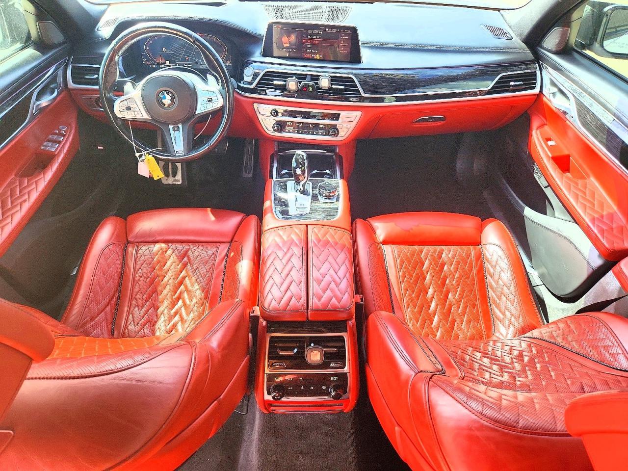 2021 BMW 740 I - zdjęcie 8