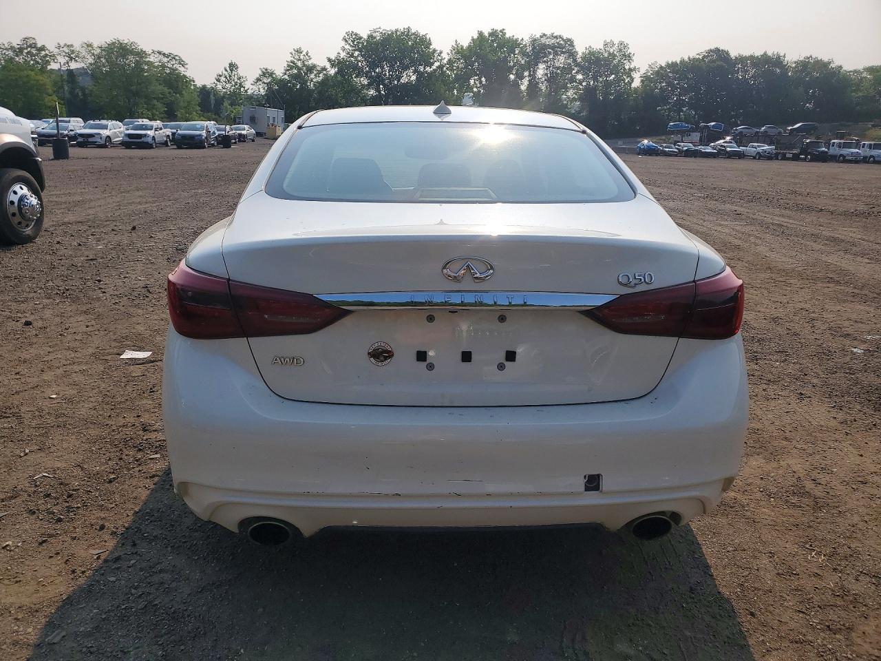 2018 Infiniti Q50 3.0T Luxe - zdjęcie 6