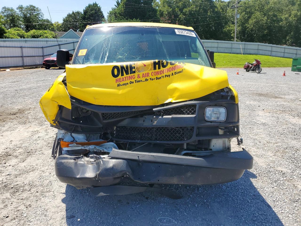 2016 Chevrolet Express G2500 - zdjęcie 5