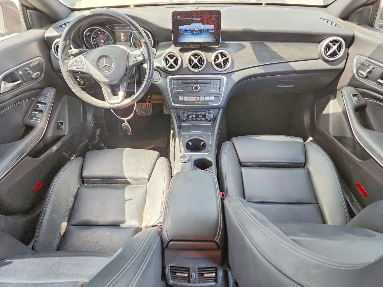 2019 Mercedes-Benz Cla 250 - zdjęcie 8