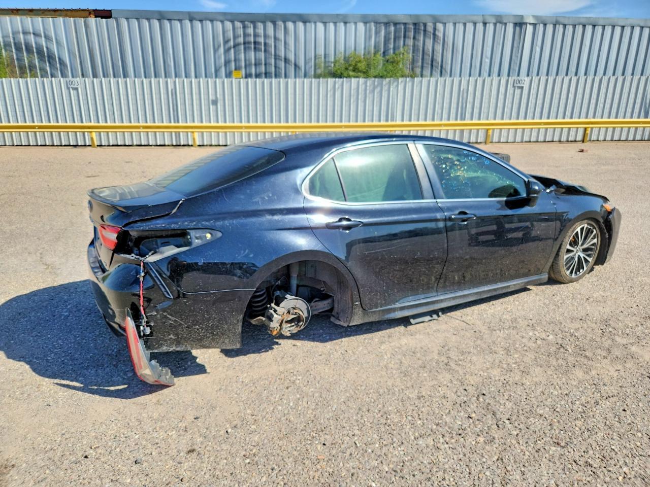 2018 Toyota Camry Se - zdjęcie 3