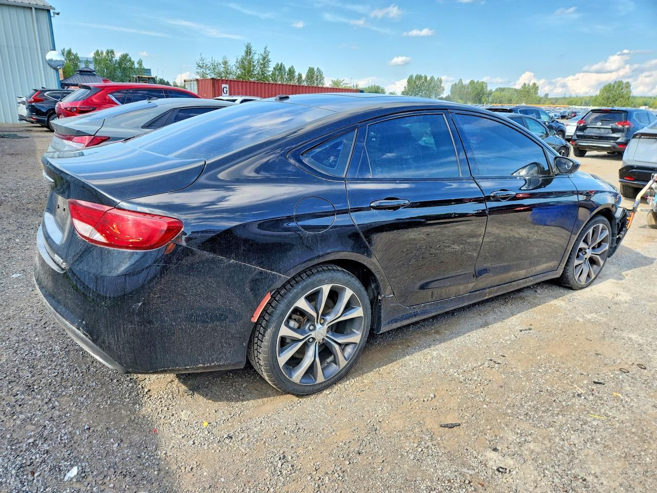 2015 Chrysler 200 S - zdjęcie 3
