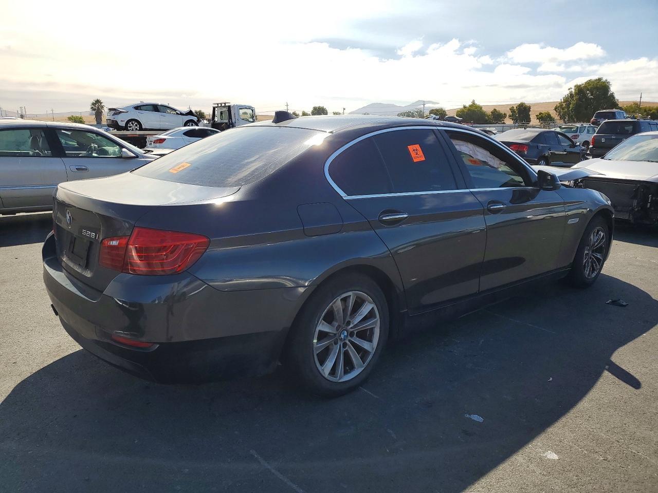 2016 BMW 528 I - zdjęcie 3