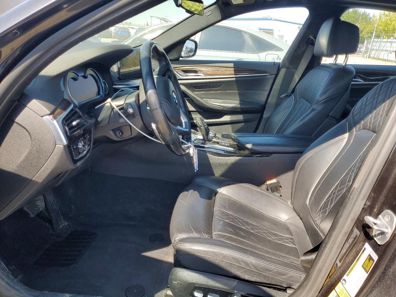 2018 BMW 530E - zdjęcie 7