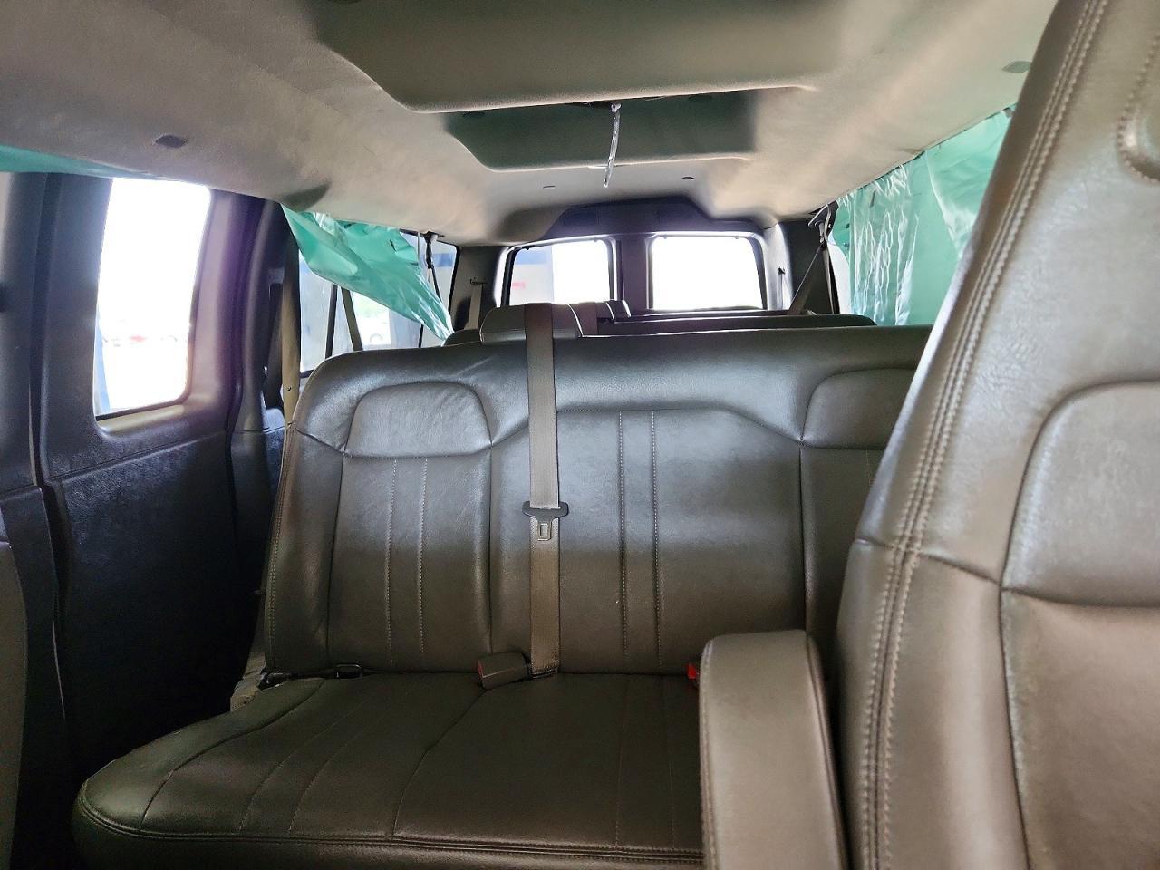 2016 Chevrolet Express G3500 Ls - zdjęcie 10