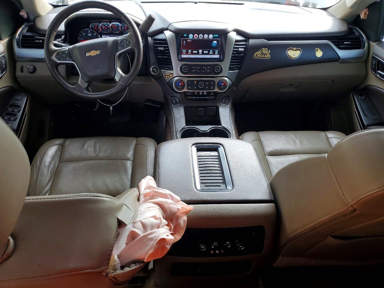 2016 Chevrolet Tahoe C1500 Lt - zdjęcie 8