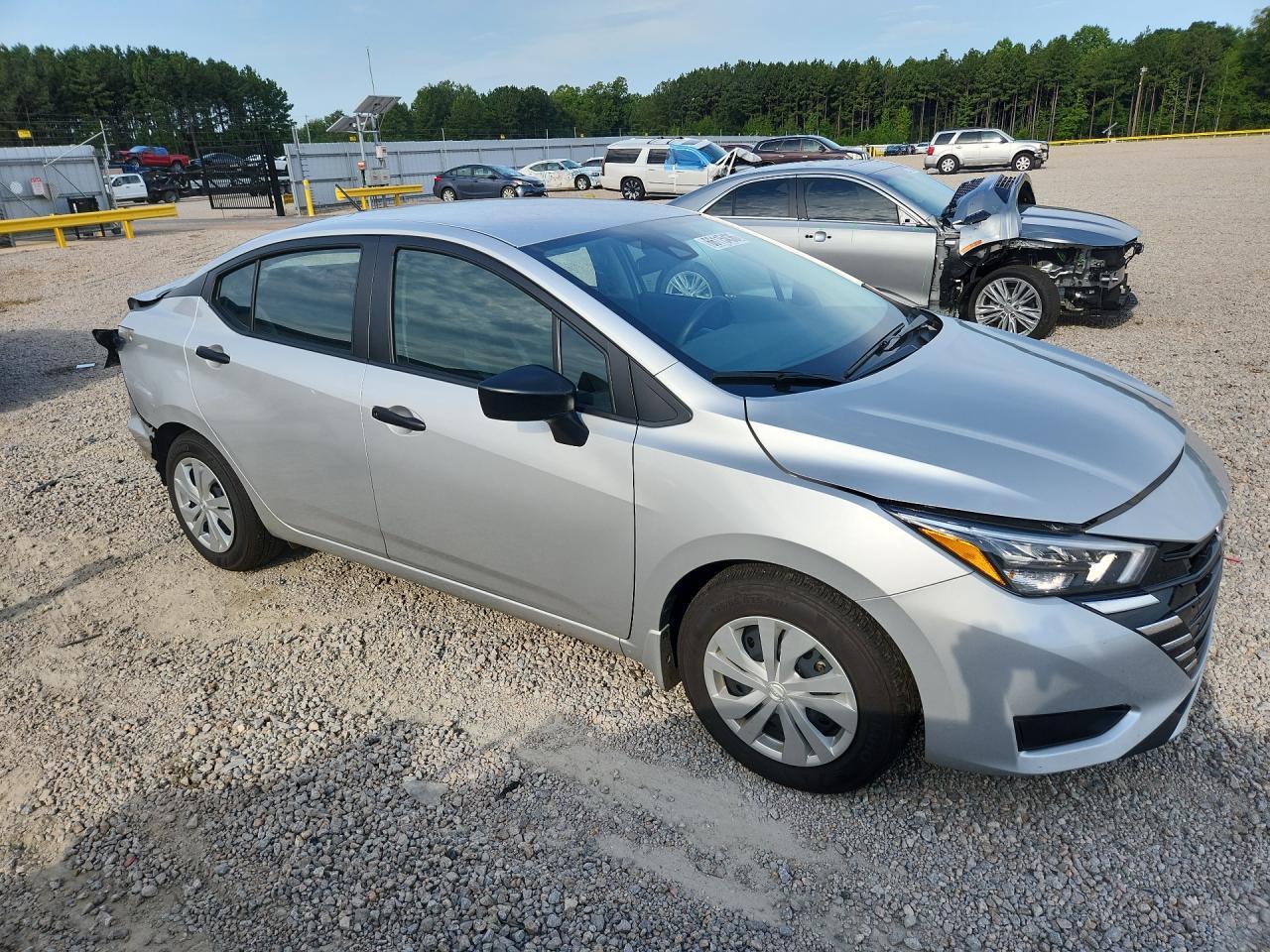 2025 Nissan Versa S - zdjęcie 4