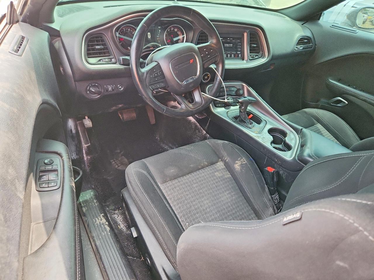 2019 Dodge Challenger Sxt - zdjęcie 8