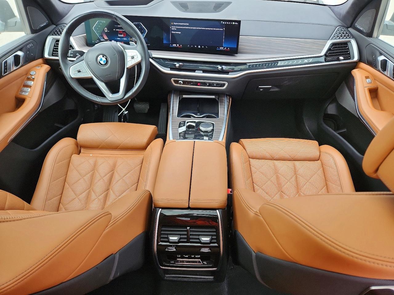 2024 BMW X7 xDrive40I - zdjęcie 8