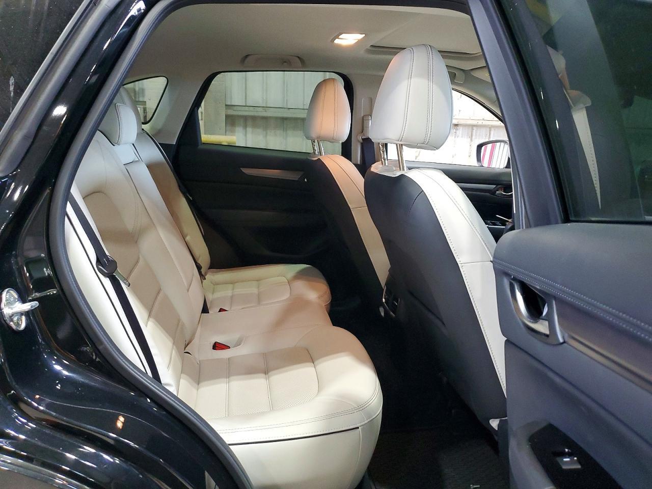 2025 Mazda Cx-5 Preferred - zdjęcie 10
