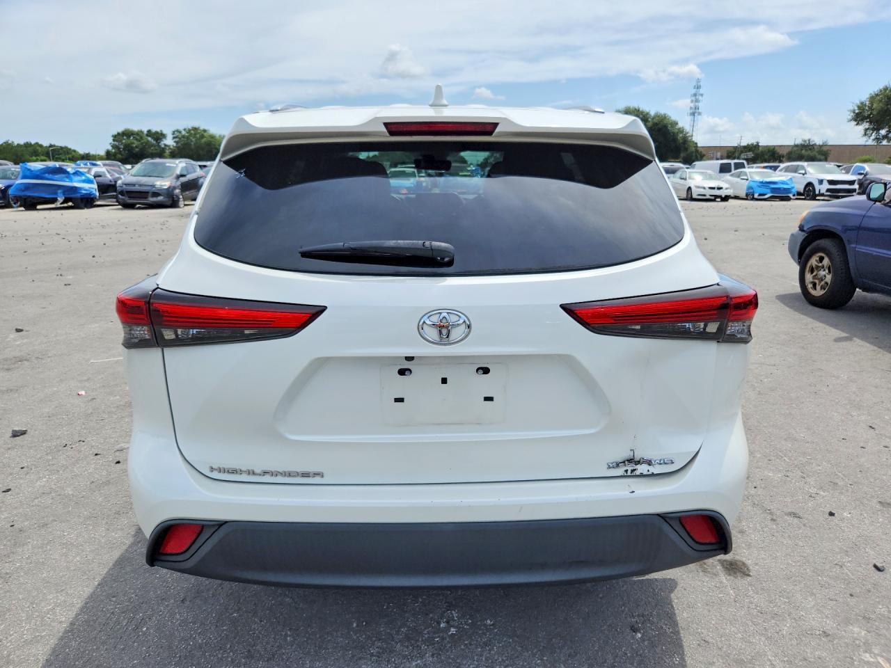 2020 Toyota Highlander Xle - zdjęcie 6