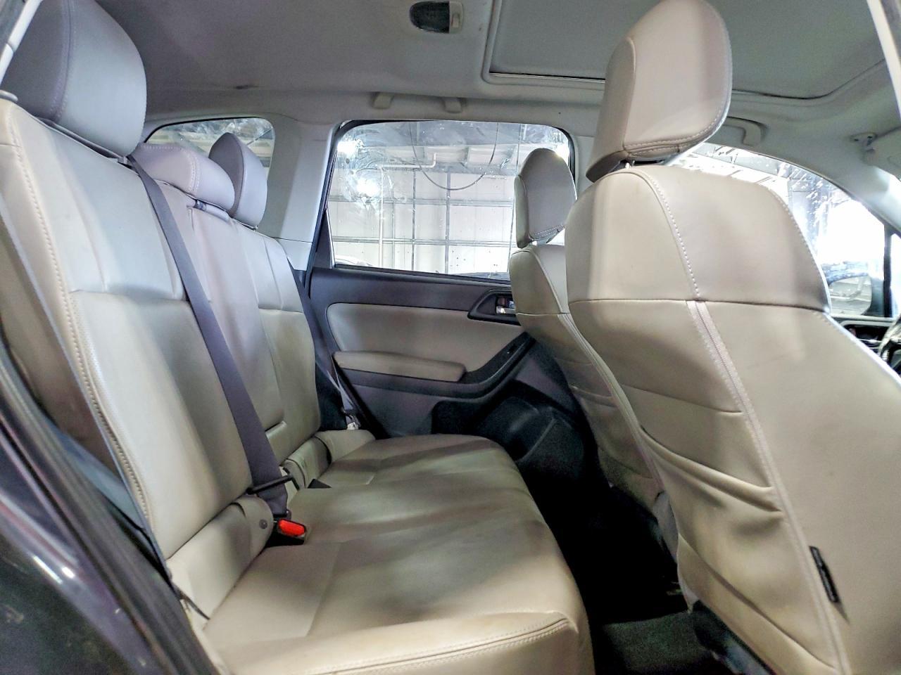 2014 Subaru Forester 2.5I Limited - zdjęcie 11